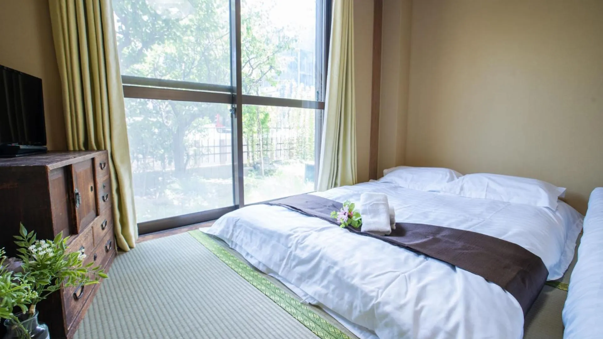Toko Inn Courtyard Токио