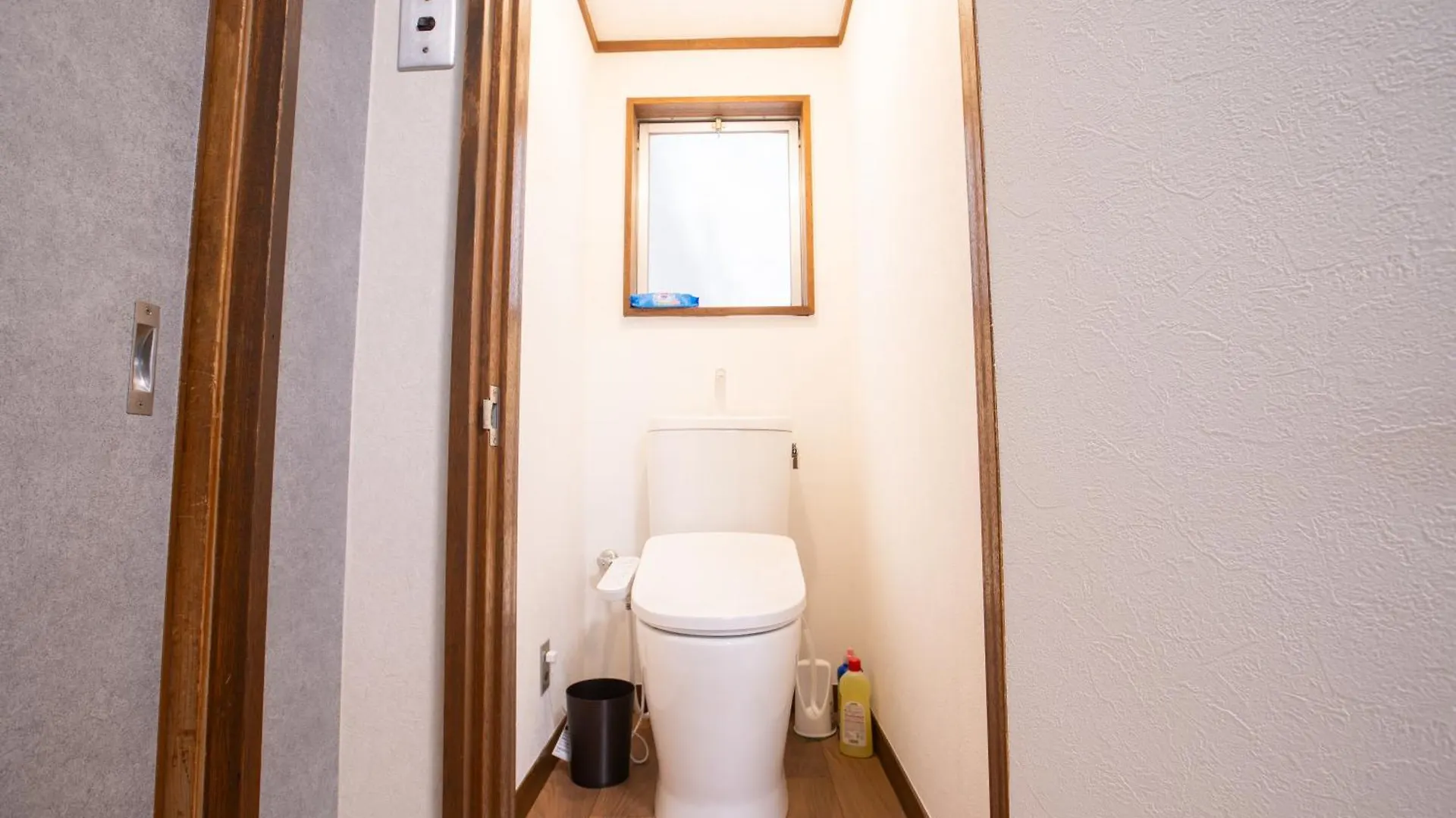 Toko Inn Courtyard Токио Гостевой дом